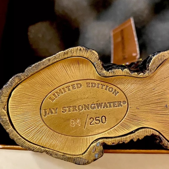 Jay Strongwater Limited Edition Seated Scottie Figurine - Picture 4 of 9